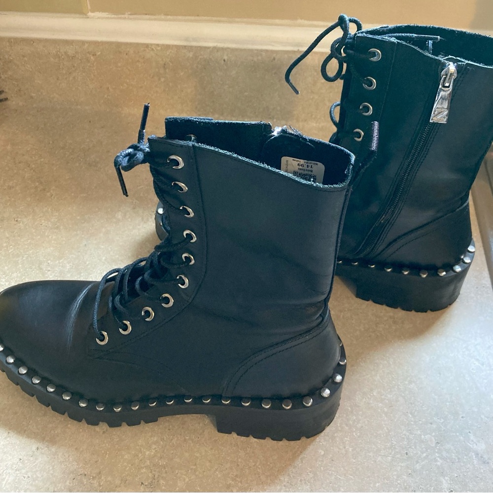 ZARA LEATHER FLAT CHELSEA BOOTS WITH STUDS PUNK ROCK COMABAT